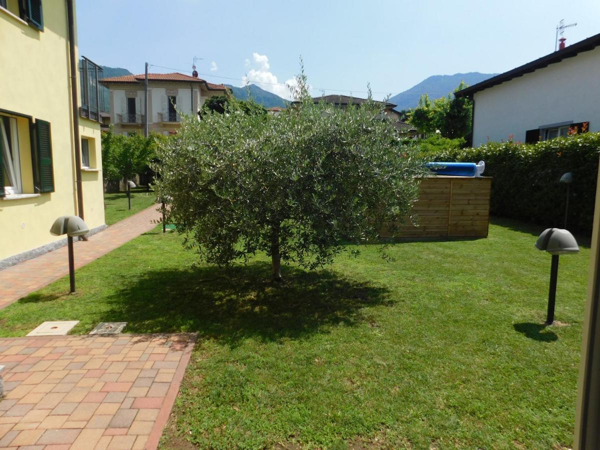 Haus Am See Villa Porto Valtravaglia Eksteriør bilde